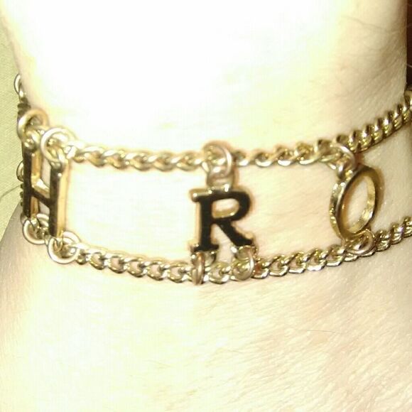 Golden Heart Throb bracelet  - Picture 1 of 7